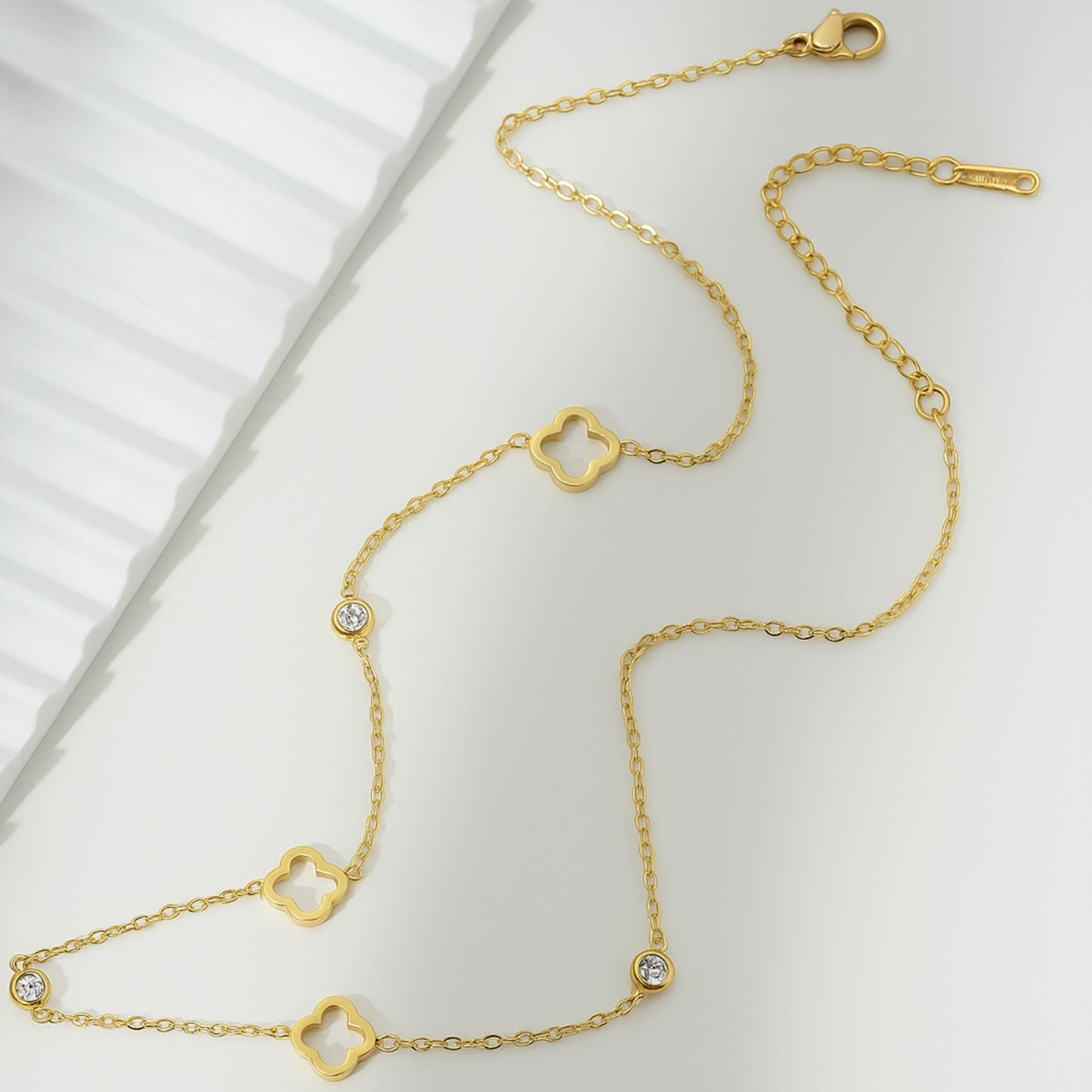 Laleh Necklace